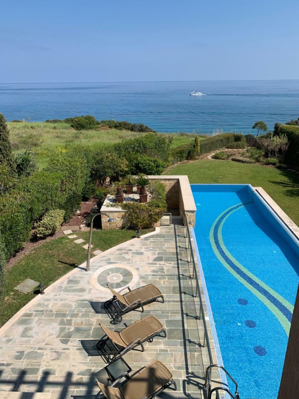 Beach Villa Olivia Neo Chorio Exterior foto