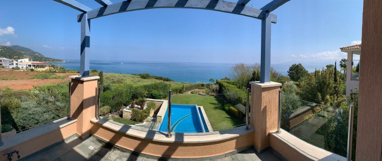 Beach Villa Olivia Neo Chorio Exterior foto